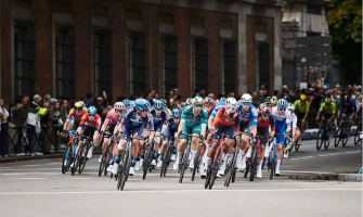 Evenepoel vinder etape tre